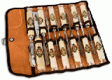 Assortiment de 12 outils pour la sculpture sur bois