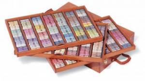 Coffret en bois vernis